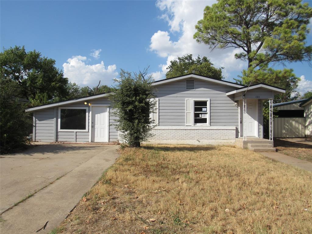1311 W 3 A Street Property Photo 1