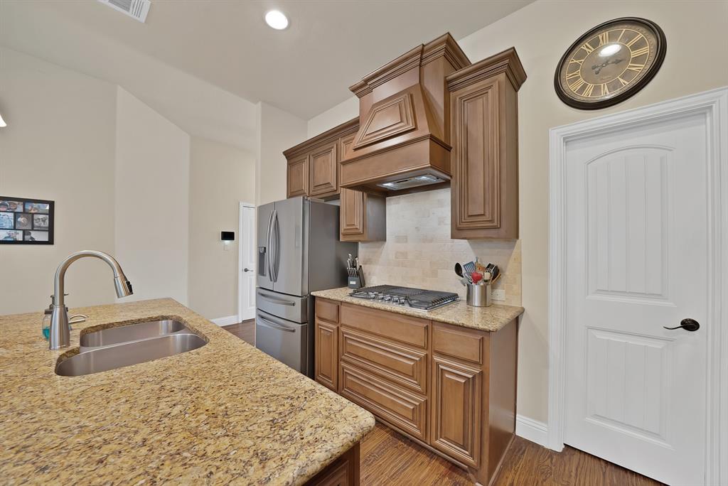 1517 Wright Street Property Photo 13