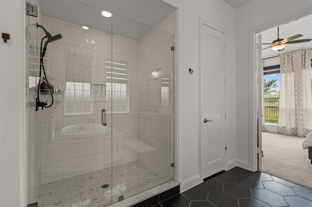 1721 Clem Castle Drive Property Photo 23