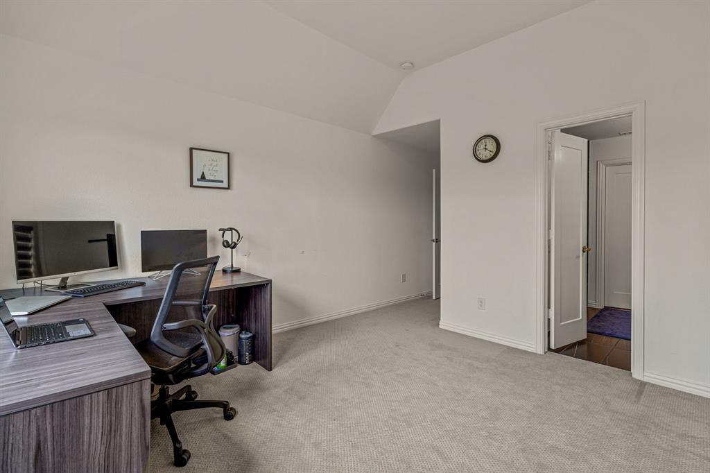 1721 Clem Castle Drive Property Photo 26
