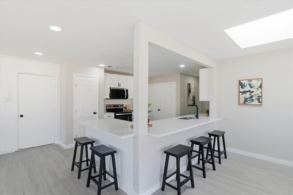 1509 University Drive Property Photo 13
