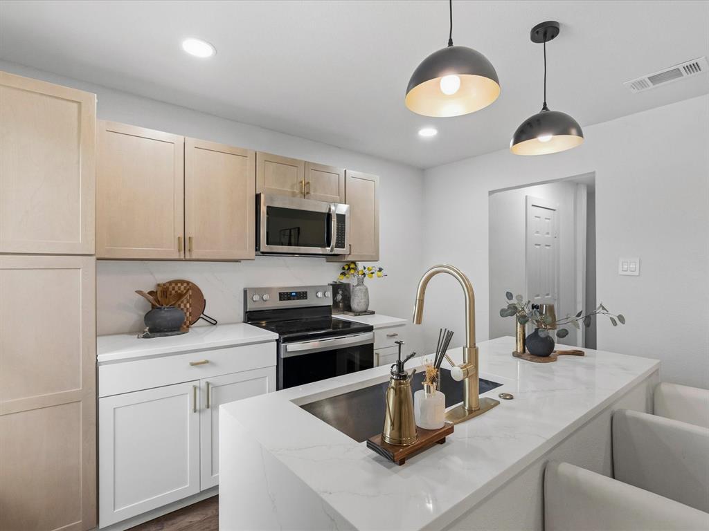 5718 Landino Street Property Photo 1