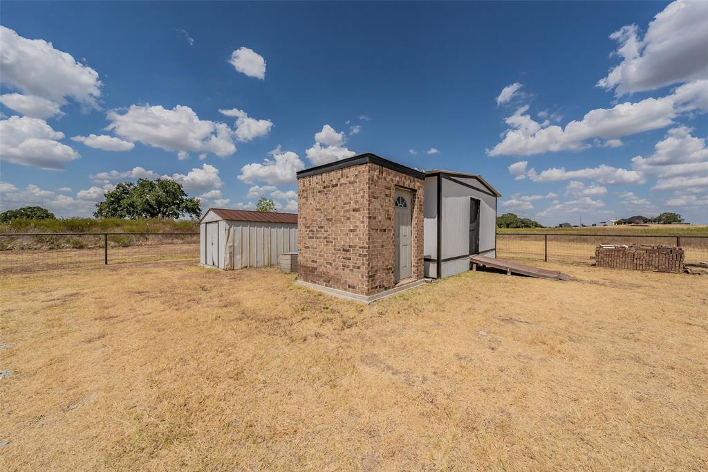 4798 County Road 2690 Property Photo 26
