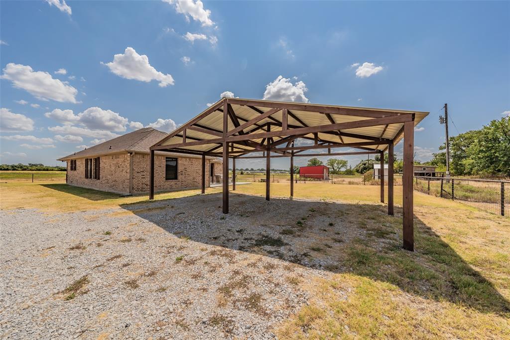 4798 County Road 2690 Property Photo 29