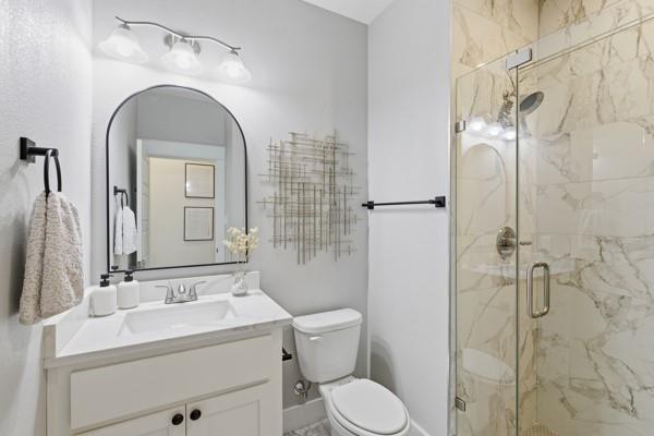 3247 Darvany Drive Property Photo 25