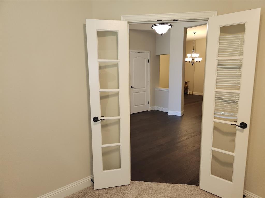 3109 Midnight Moon Drive Property Photo 3