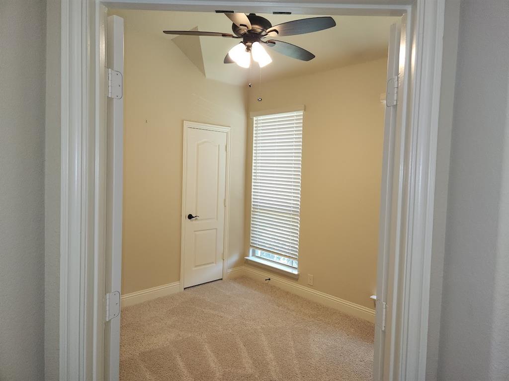 3109 Midnight Moon Drive Property Photo 5