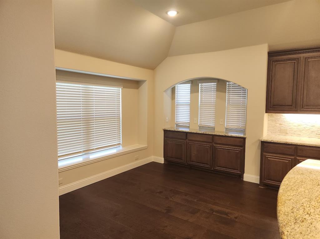 3109 Midnight Moon Drive Property Photo 6