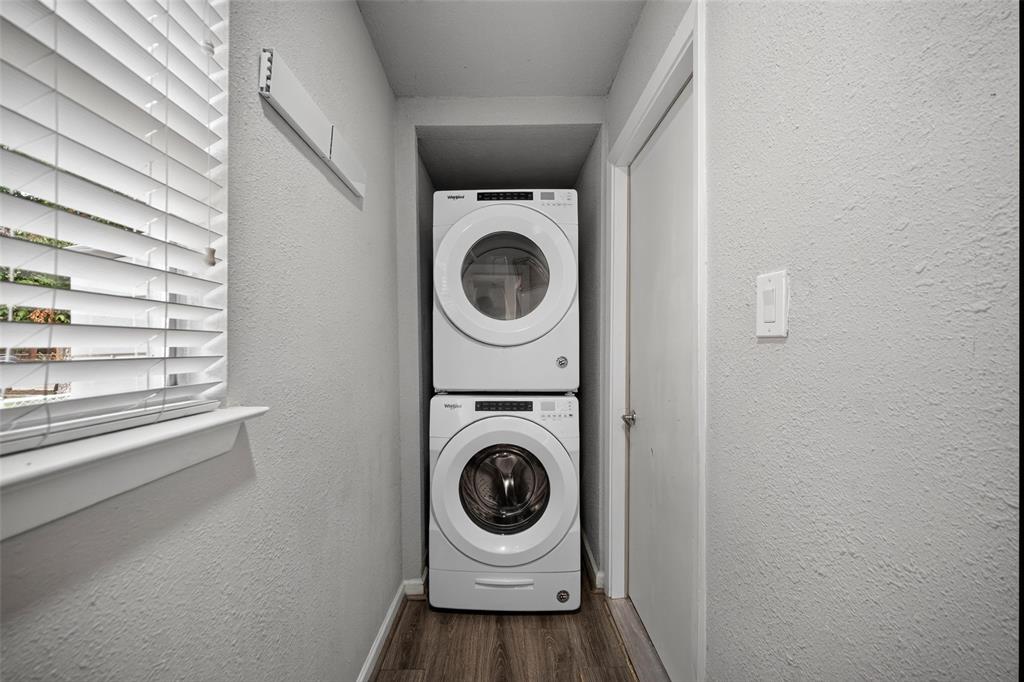 346 Classen Drive Property Photo 14