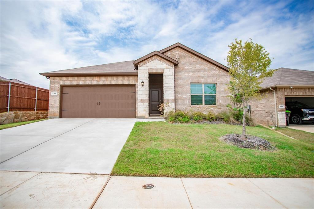 200 Lantana Trail Property Photo 1