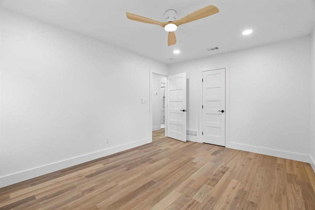 9342 Springwater Drive Property Photo 15