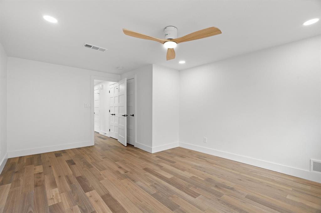 9342 Springwater Drive Property Photo 18
