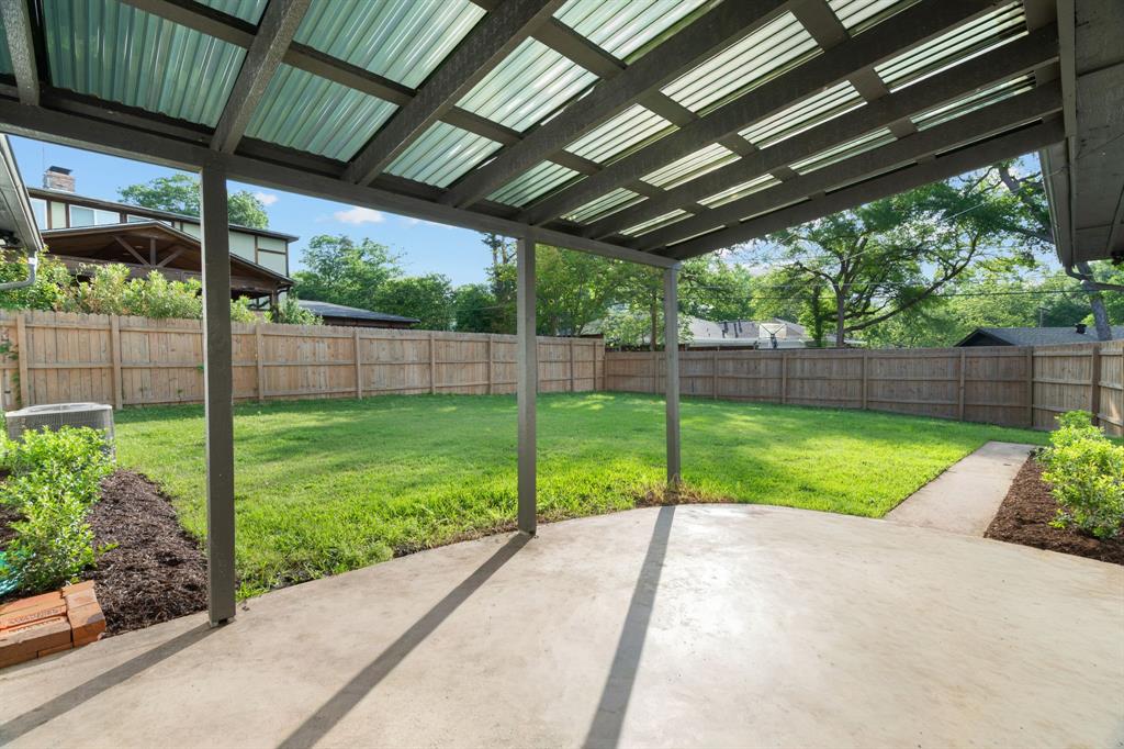 9342 Springwater Drive Property Photo 22