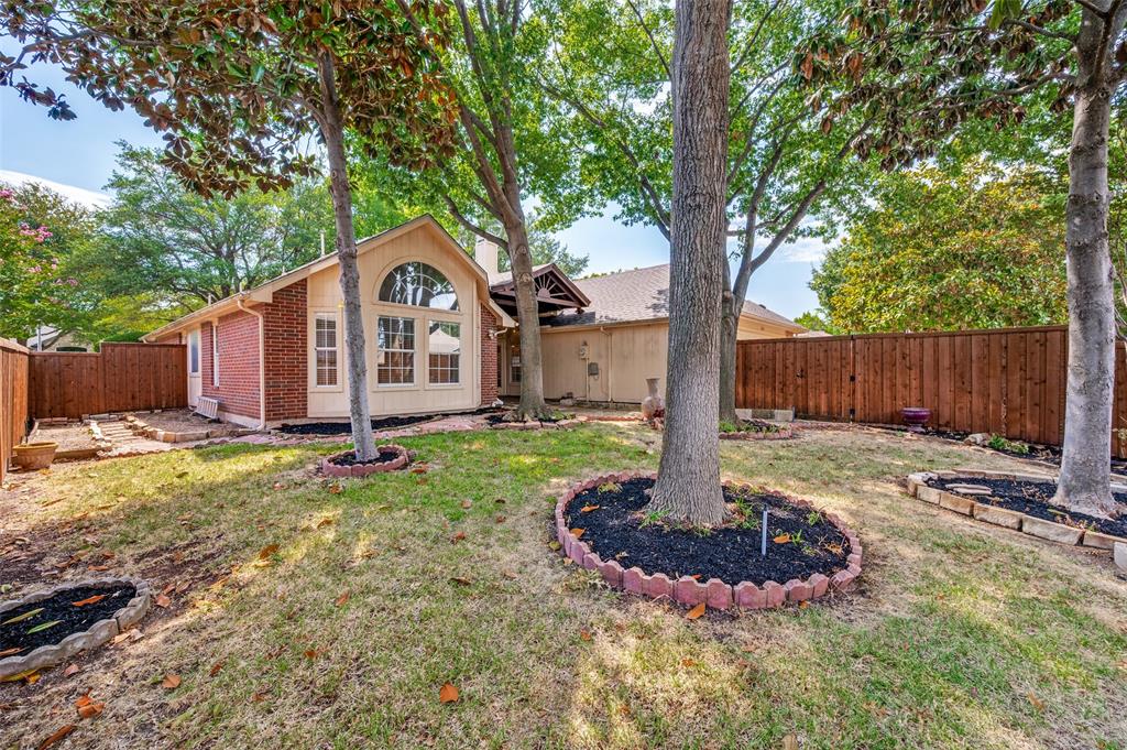 2710 Cheverny Drive Property Photo 3