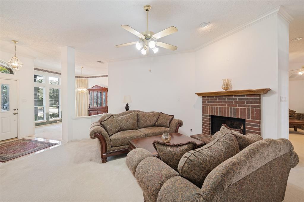 2710 Cheverny Drive Property Photo 5
