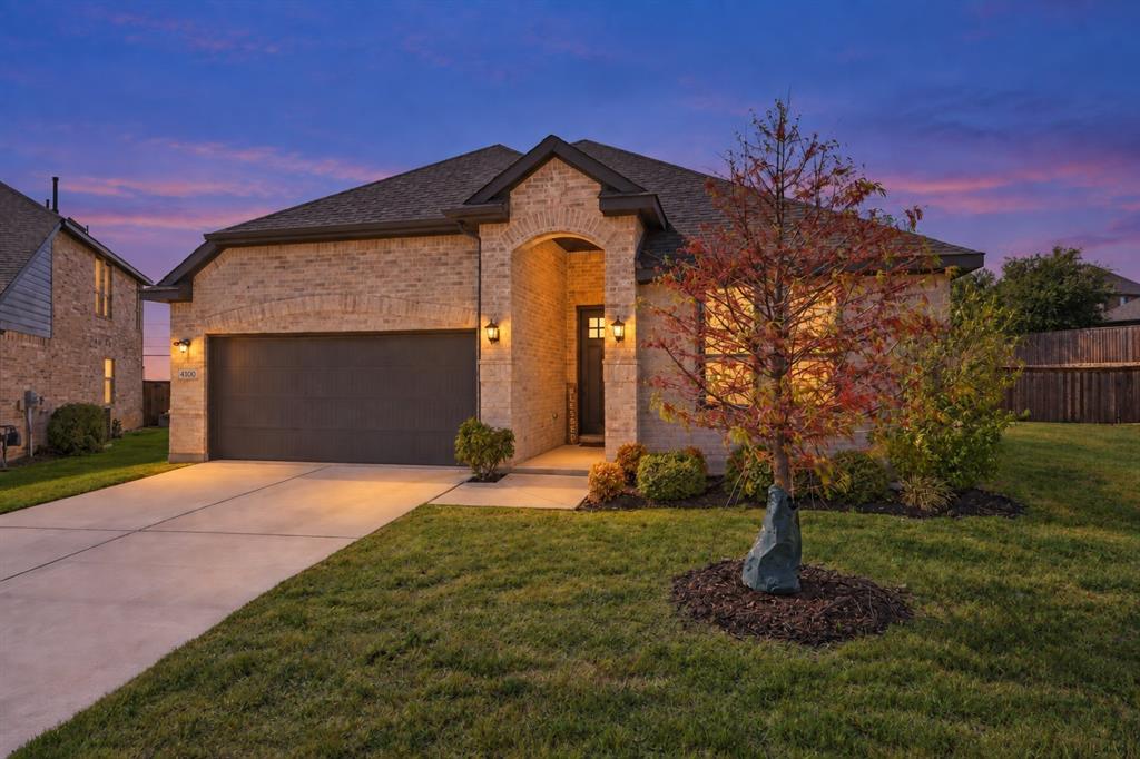 4100 Mistflower Way Property Photo 1