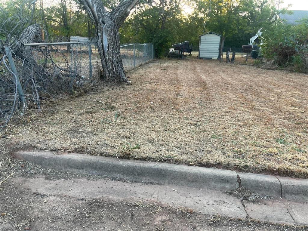 900 Chance Street Property Photo 2