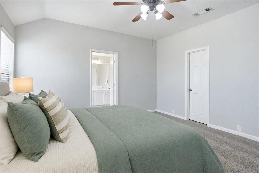 8713 Wagon Trail Property Photo 7