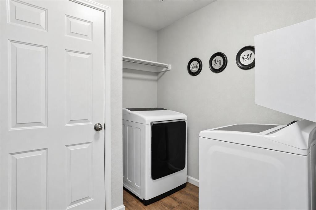 8713 Wagon Trail Property Photo 15