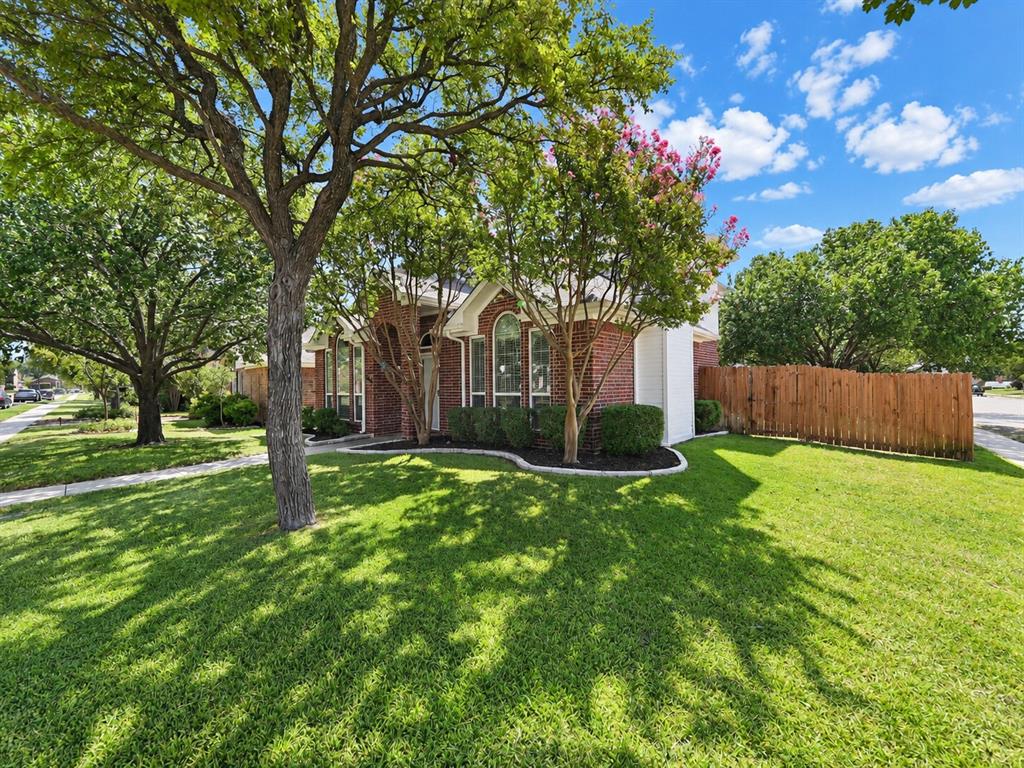 1426 Di Orio Drive Property Photo 24