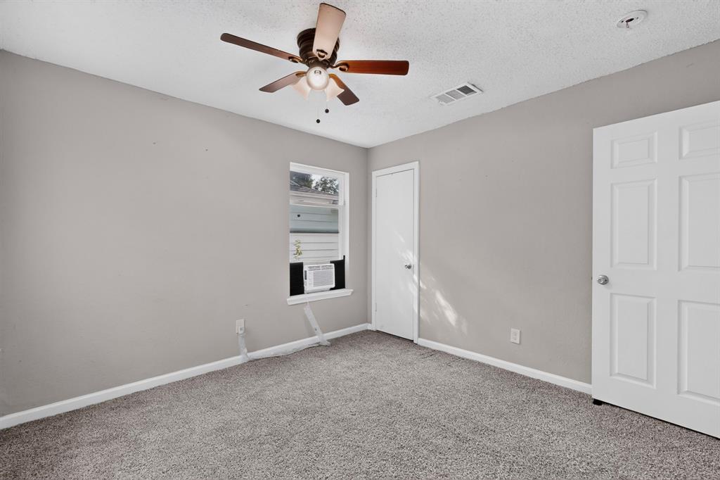 4424 Tacoma Street Property Photo 23