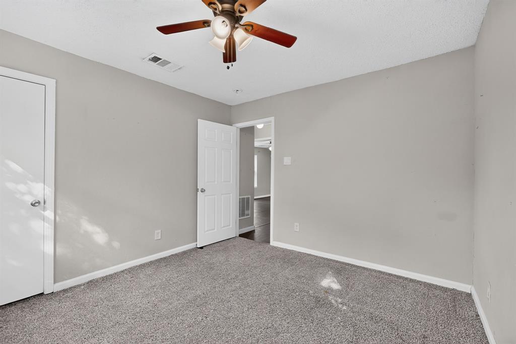 4424 Tacoma Street Property Photo 24