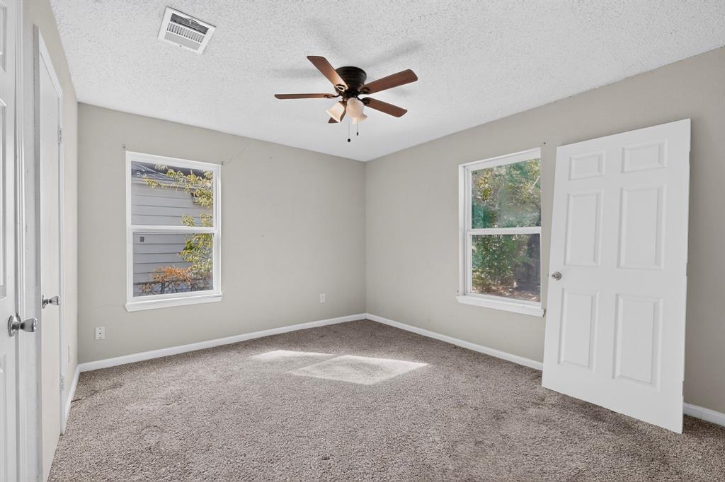 4424 Tacoma Street Property Photo 25