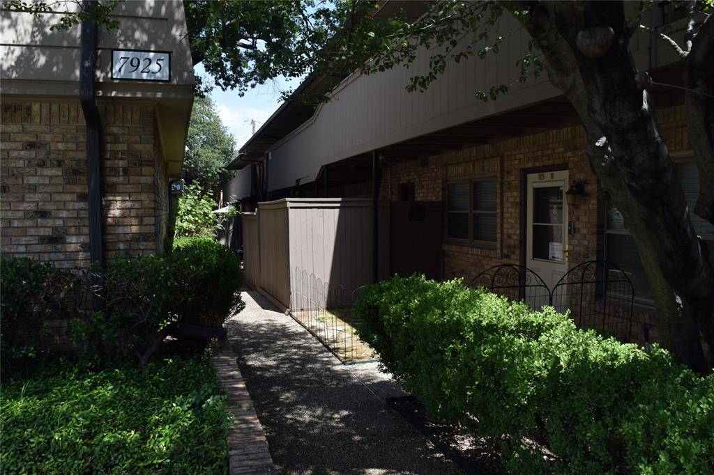 7931 Royal Lane 216 Property Photo 5