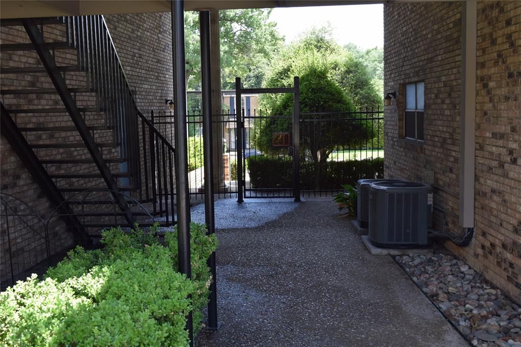 7931 Royal Lane 216 Property Photo 14