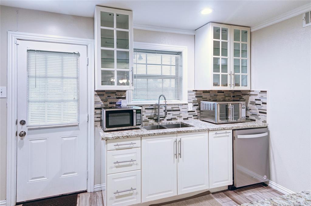 7931 Royal Lane 216 Property Photo 22