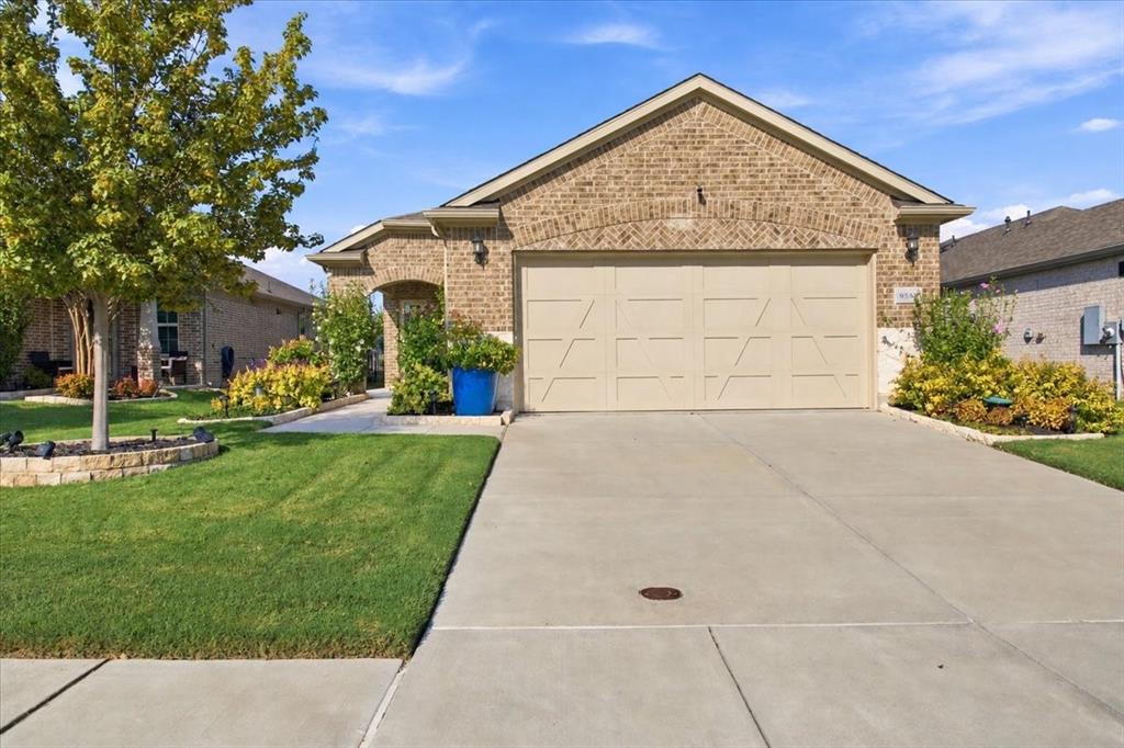 9513 Dusky Trail Property Photo 1
