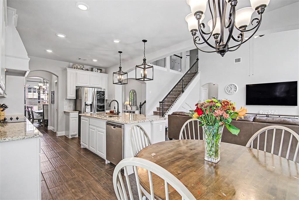 1025 Whitetail Court Property Photo 12