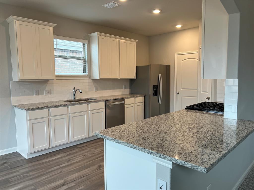 2013 Emma Court Property Photo 3