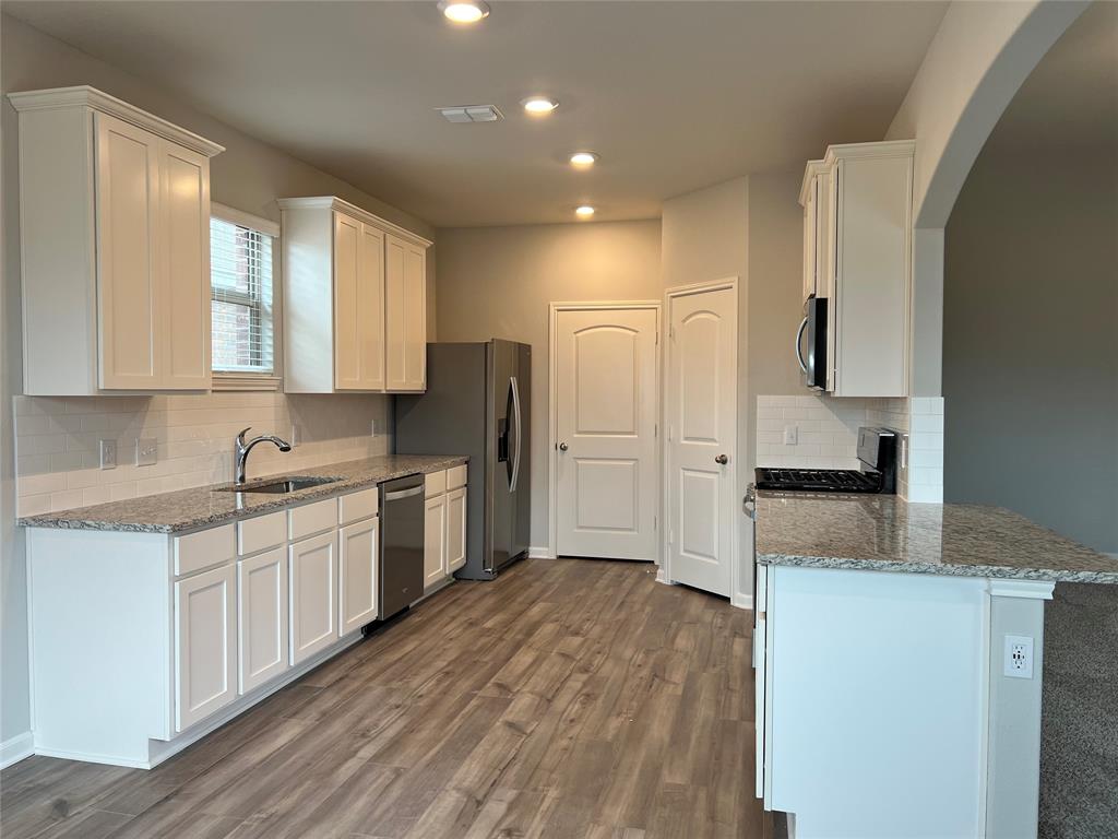 2013 Emma Court Property Photo 4