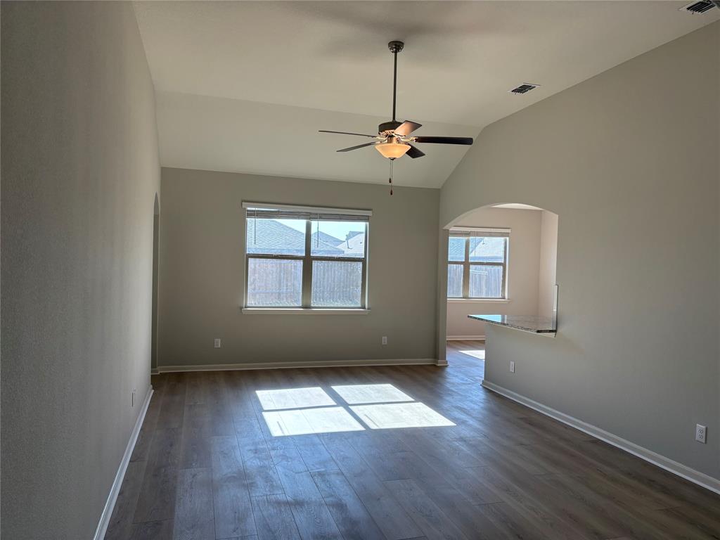 2013 Emma Court Property Photo 8