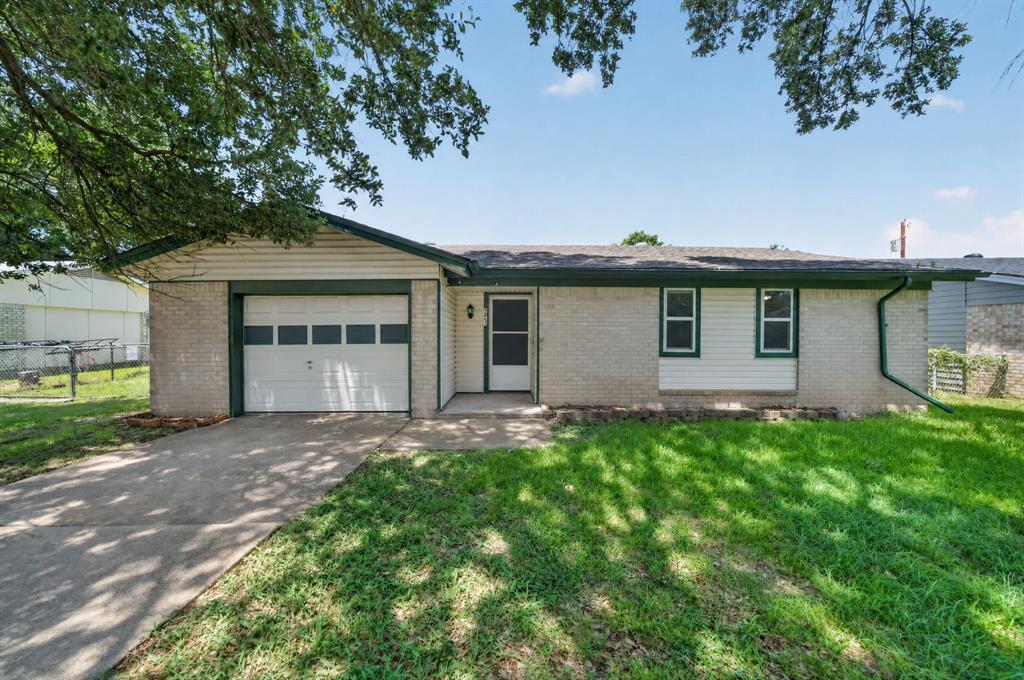 2461 Lisa Street Property Photo 1