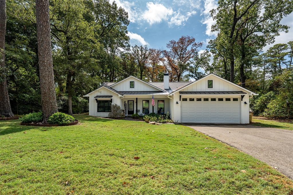 186 Pleasant Hill Lane Property Photo 1