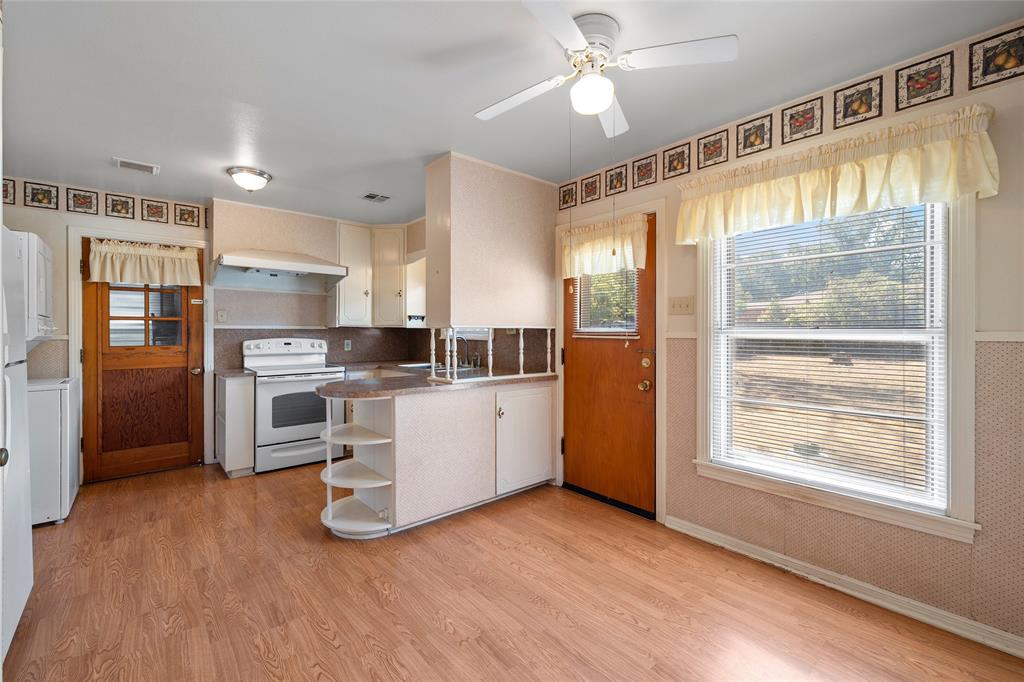 1336 Sunset Street Property Photo 10