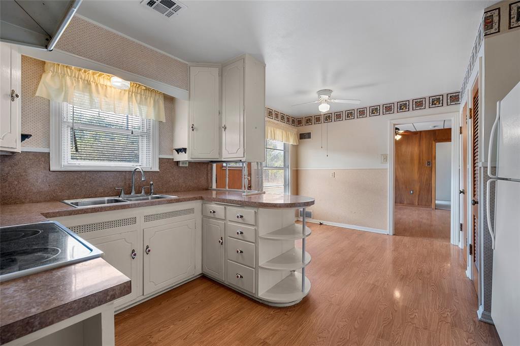 1336 Sunset Street Property Photo 13