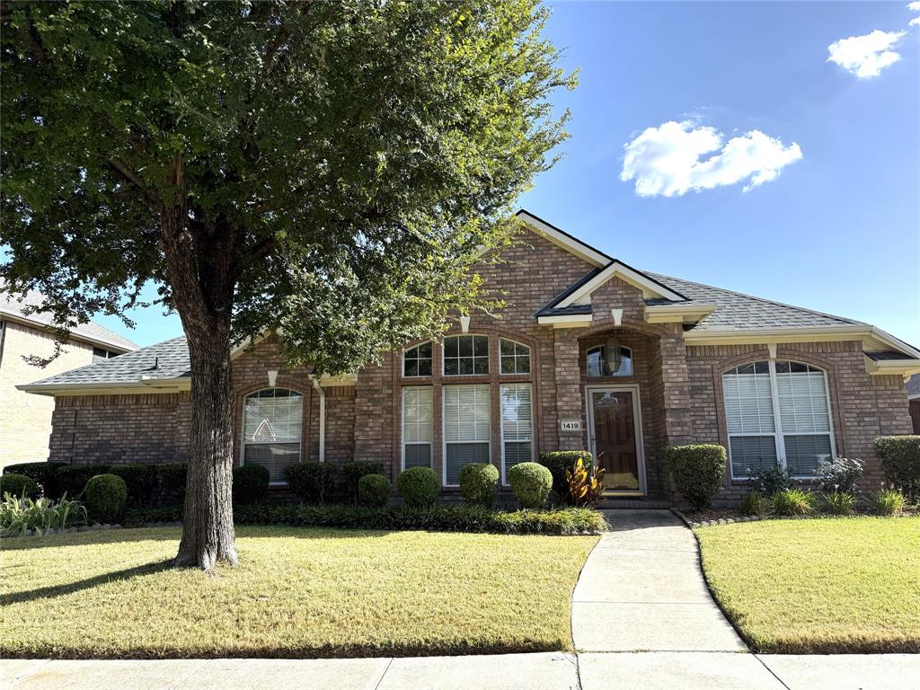 1419 Glendover Drive Property Photo 1