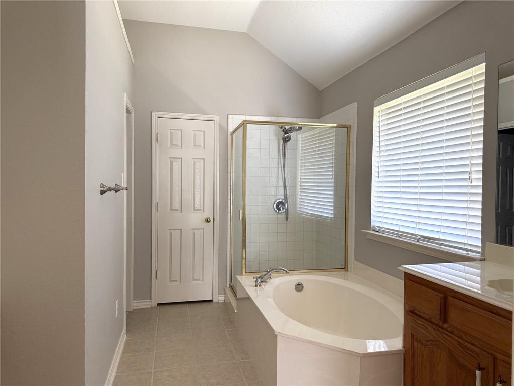 1419 Glendover Drive Property Photo 15