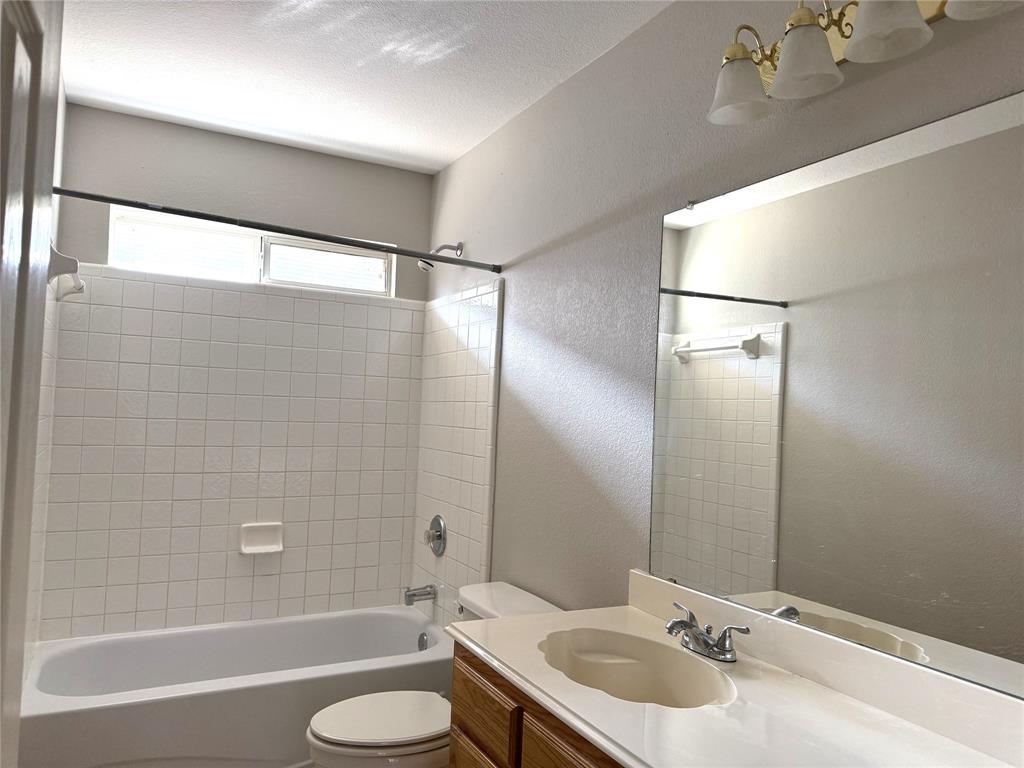 1419 Glendover Drive Property Photo 16