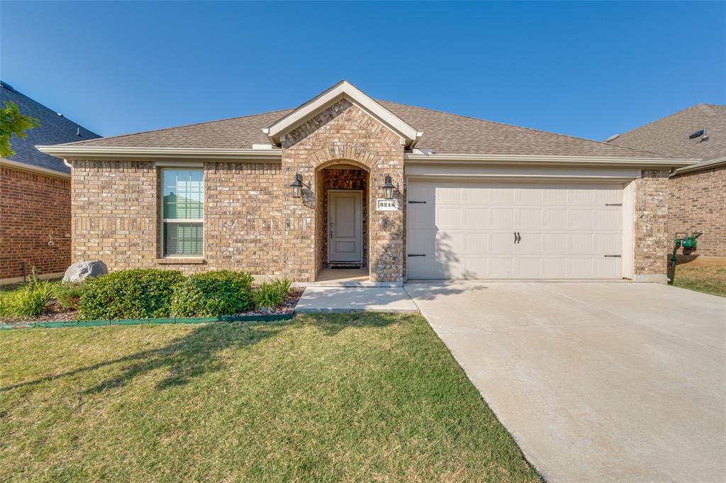 3215 Texas Trail Property Photo 1
