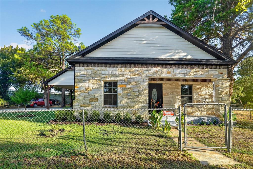 617 E Chambers Street Property Photo 1