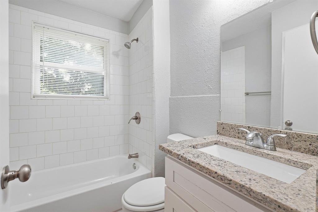 1340 E Park Drive Property Photo 20