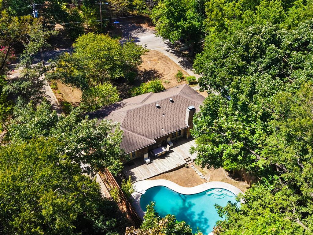1218 Bow Creek Drive Property Photo 4