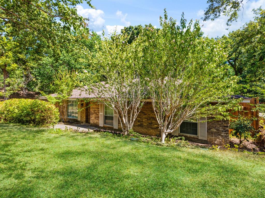 1218 Bow Creek Drive Property Photo 7
