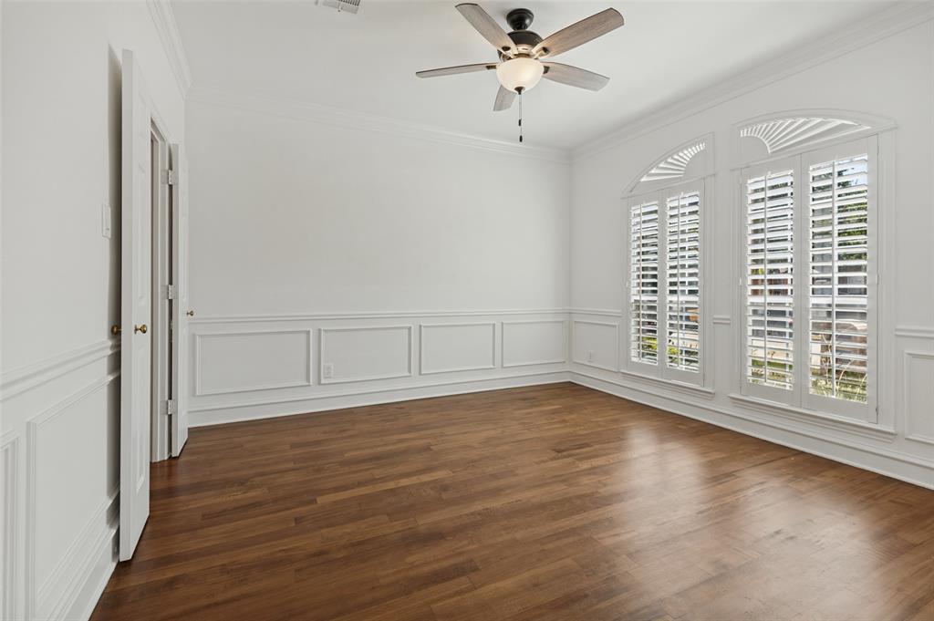 1432 Parkwood Drive Property Photo 10