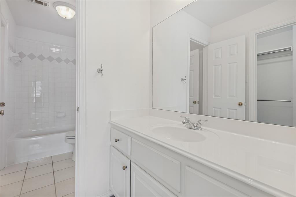 1432 Parkwood Drive Property Photo 25