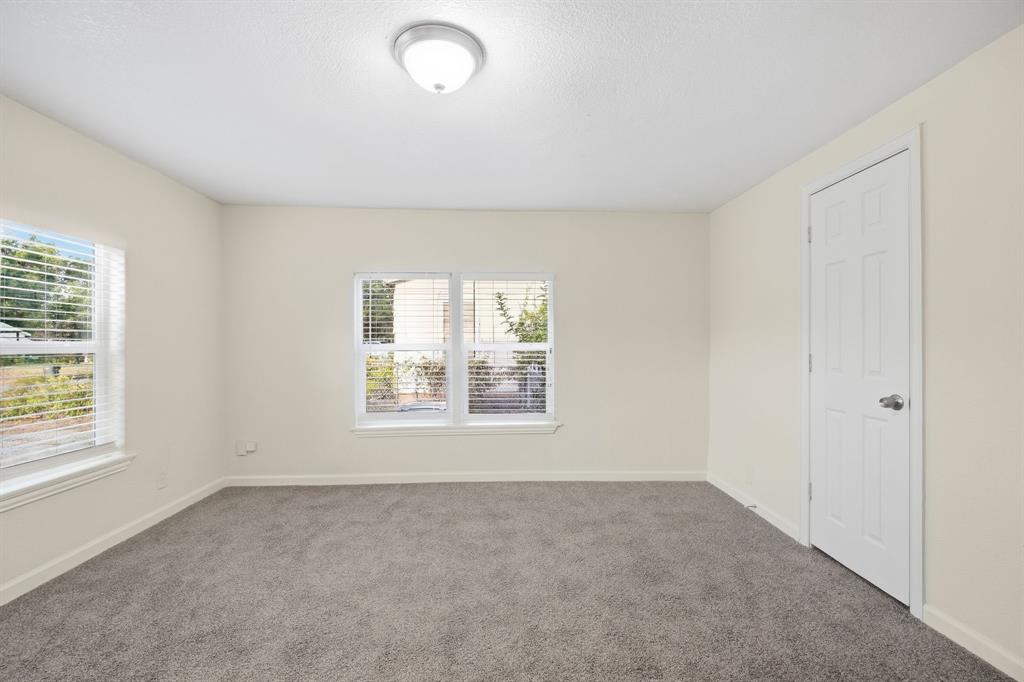 5728 Kilpatrick Avenue Property Photo 17